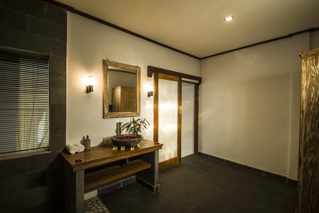 Akusara House Ubud Exterior foto